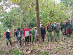 Dalam Rangka Hari Menanam Pohon Indonesia Polri lakukan Tanam Ribuan Pohon