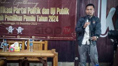 Ngopi Bareng Media, KPU Probolinggo Usung Tema Berita Perangi Kabar  Hoax