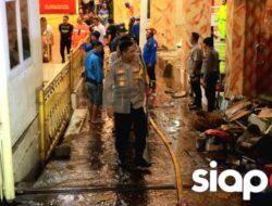 Gerak Cepat Polres Jember Bantu Korban Banjir