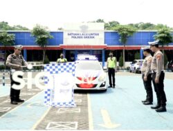 Polres Gresik Kirim Ratusan Paket Bantuan Untuk Warga Terdampak APG Semeru