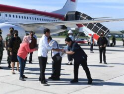 Presiden Joko Widodo Tiba Di Pelabuhan Indah Kiat, Kota Cilegon