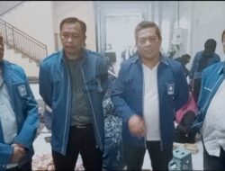 Peringati Idul Adha, DPD PAN Kota Batu Bagikan Daging Hewan Kurban Kepada Masyarakat