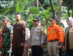 Dengan Tema “Humanitarian Word Day”, Wakapolres Batu Tanam Pohon Dan Dukung Program Lestarikan Negeri