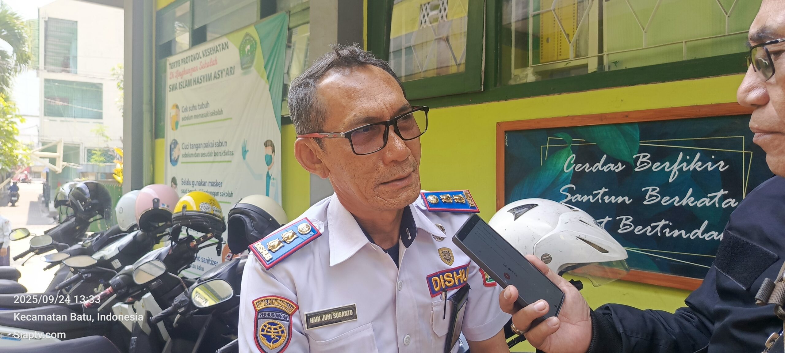 Plt Sekretaris Dinas Perhubungan Kota Batu Hari Juni Susanto, SE., MM