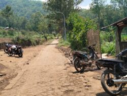 Dari Prancis untuk Indonesia: Kisah Kevin Novgel yang Jatuh Hati pada Pesona Gunung Buthak dan Janji untuk Kembali