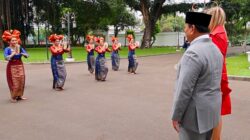 Pertemuan Kenegaraan Berbalut Budaya: Ratu Máxima Nikmati Tari Indang Sebelum Bertemu Prabowo