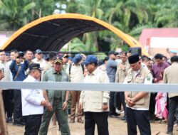 Prabowo Yakinkan Warga Agam soal Hunian Tetap: Dibangun dengan Kualitas Baik