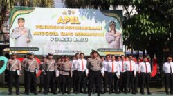 Kapolres Batu Berikan Penghargaan kepada Personel Berprestasi, Wujud Apresiasi dan Motivasi Kinerja